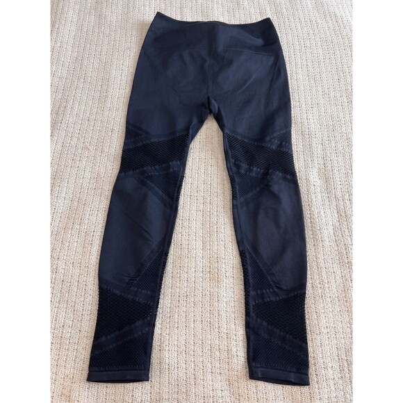 Fabletics Womens High Waist Seamless 7/8 Mesh Leggings Navy Blue Sz Small EUC *A - Picture 2 of 5